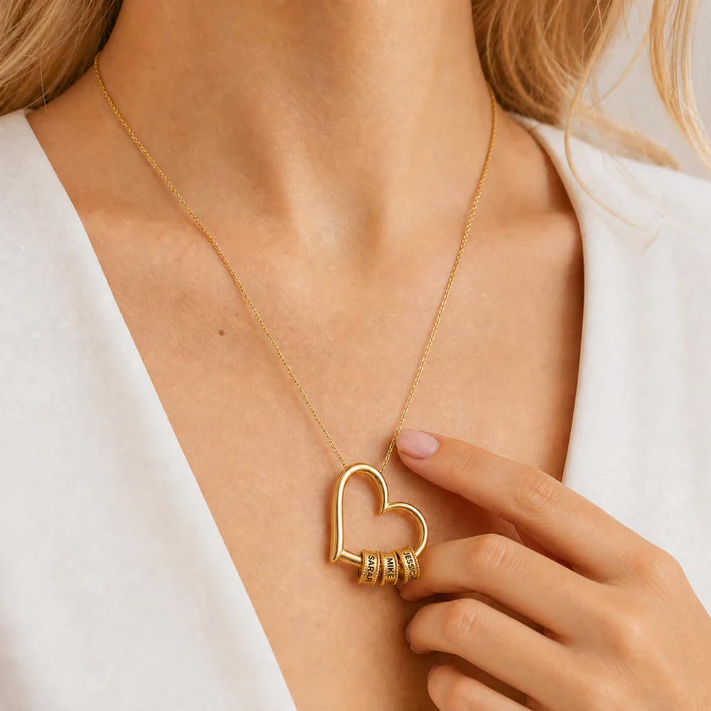To My Queen - Personalized Heart Family Necklace
