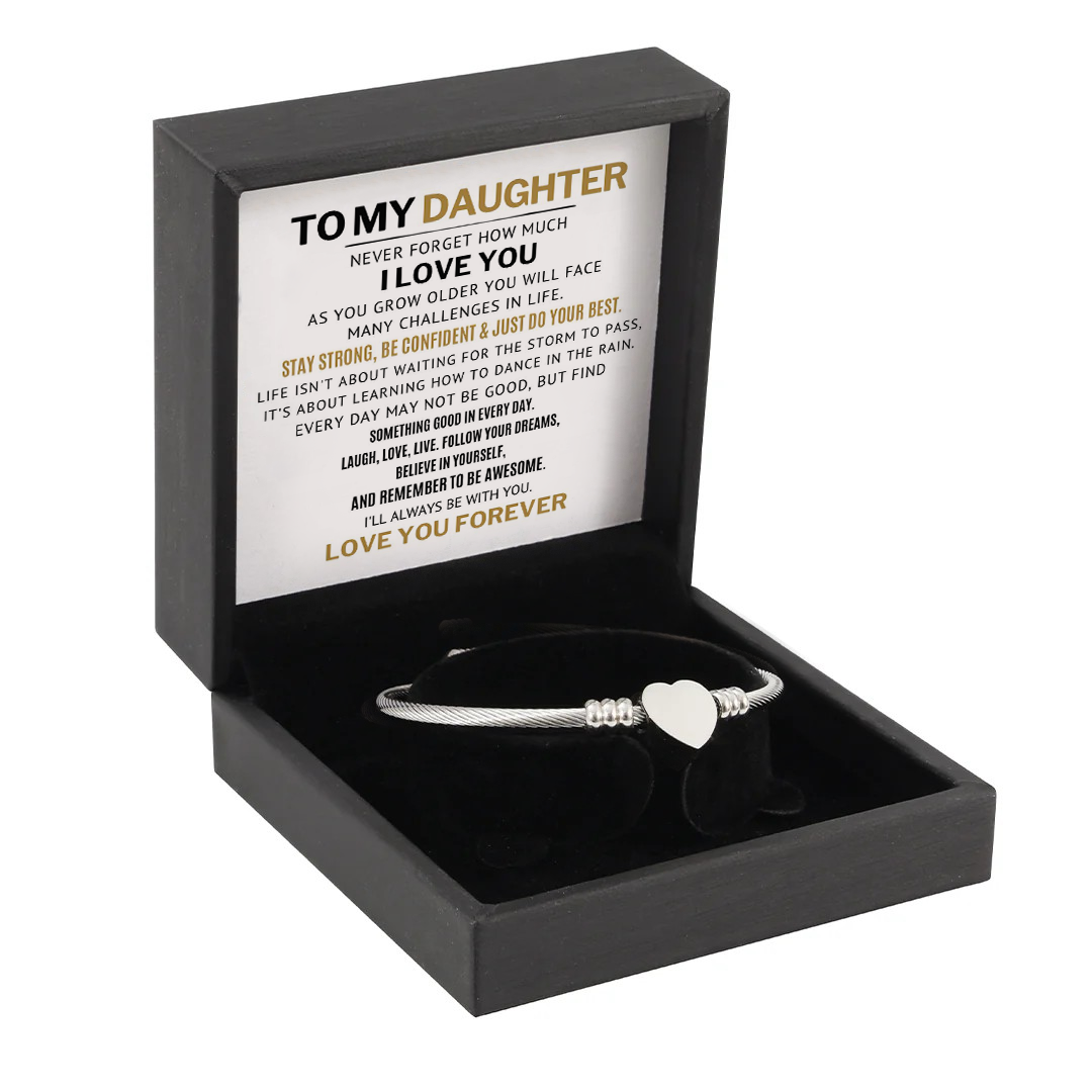 To my Daughter - Heart bracelet - Gold