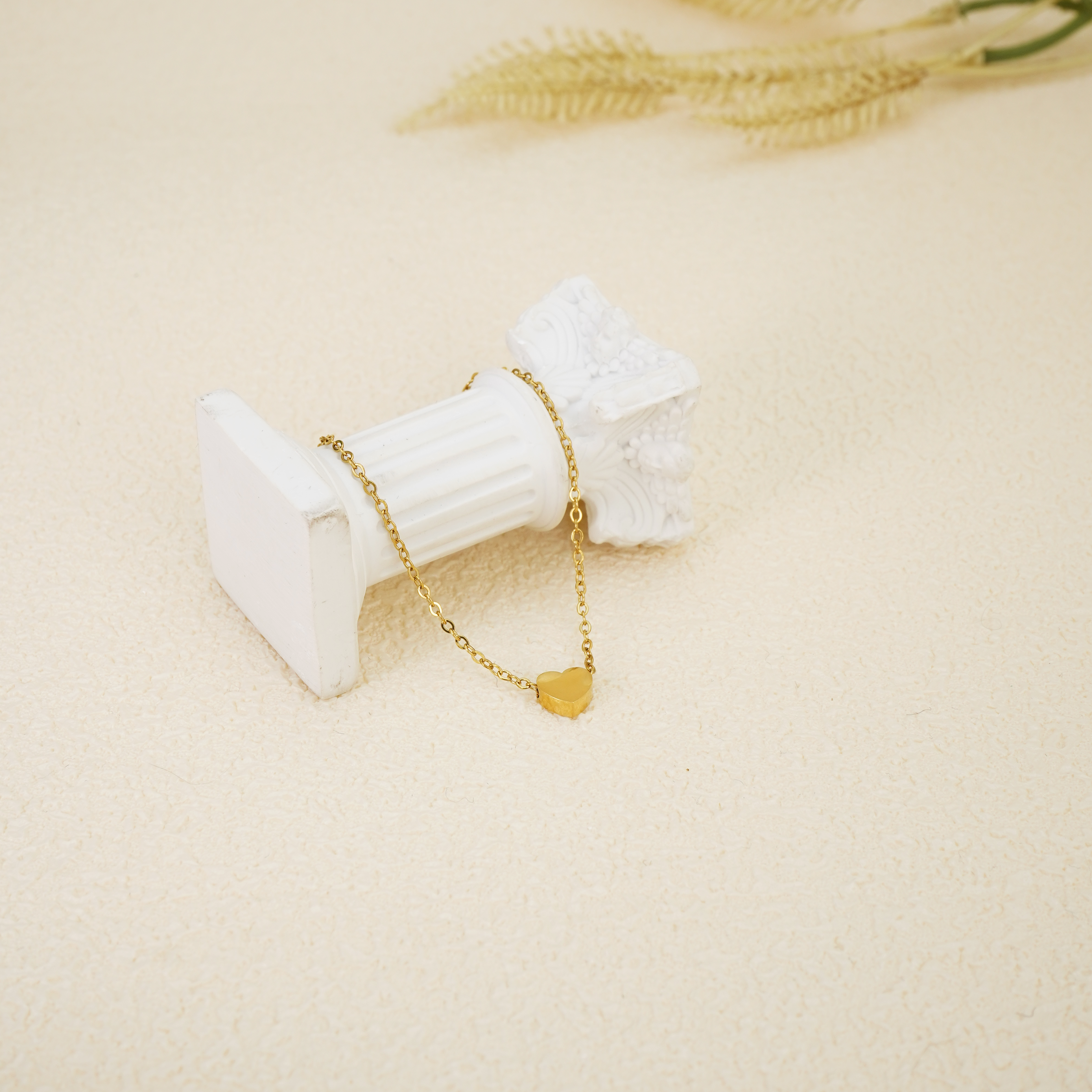 Mini Heart bracelet (Gold)